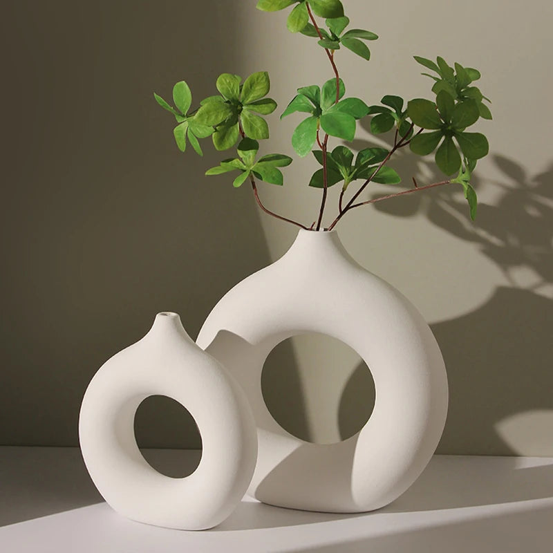 Imitation Ceramic Pure White Donut Vase